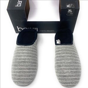 Men’s slippers ... Size 11-12